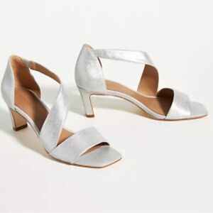 NWT Bernardo Camille Silver Tumbled Metallic Leather Formal Wedding Dress Shoe